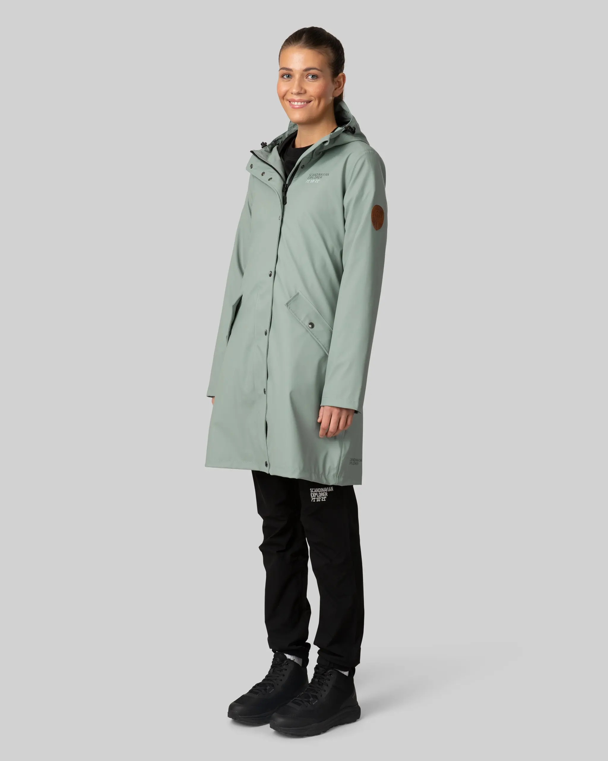Scandinavian Explorer Dömu Regnkápa PU Green Light - Image 2