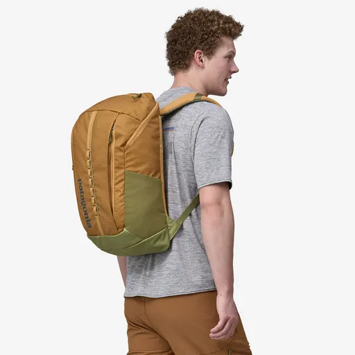 Patagonia Black Hole Bakpoki 25l Puff Gold - Image 2