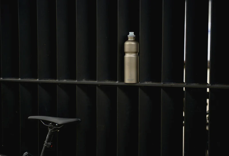 SIGG Move Myplanet Vatnsbrúsi Smoked Pearl 0.75 L - Image 4