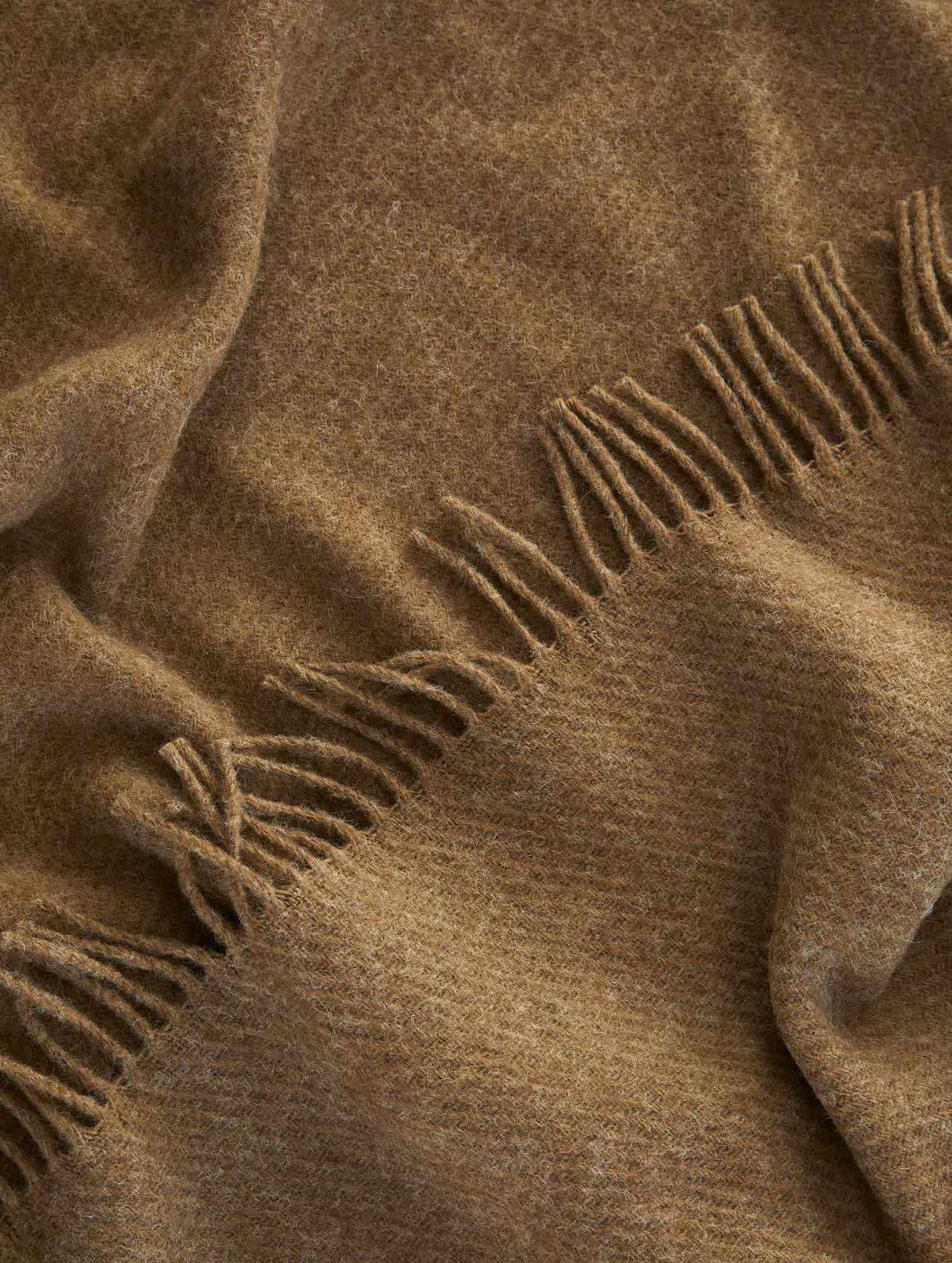 Hoie Falketind Ullarteppi Warm Ocher - Image 3