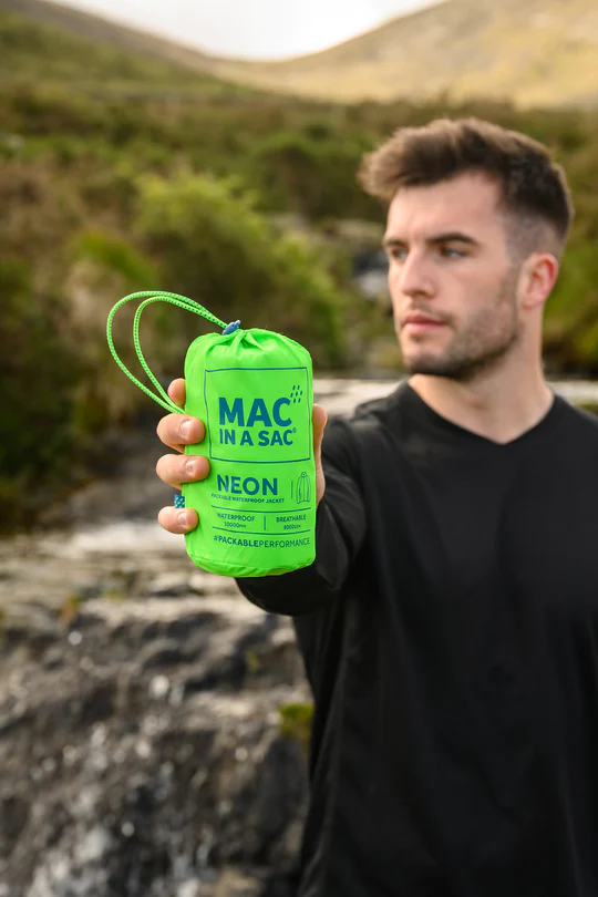 Mac in a Sac Jakki Neon Grænn - Image 2