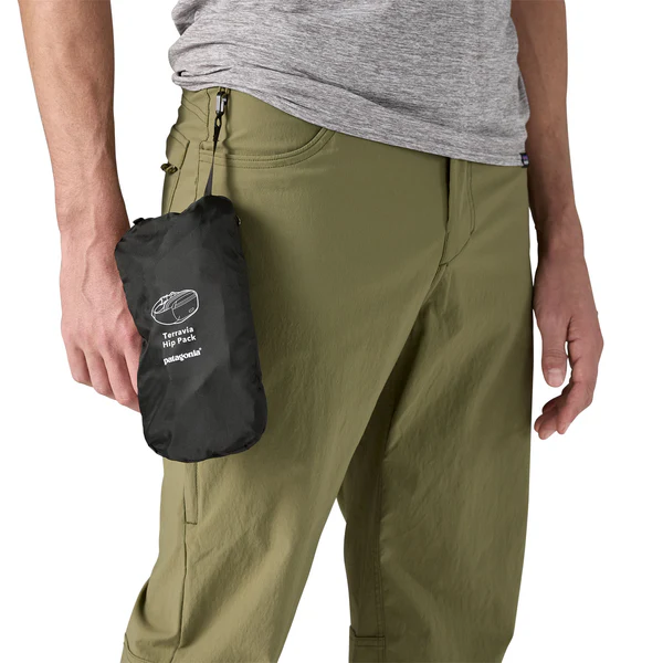 Patagonia Terravia 4L Mittistaska Black - Image 4